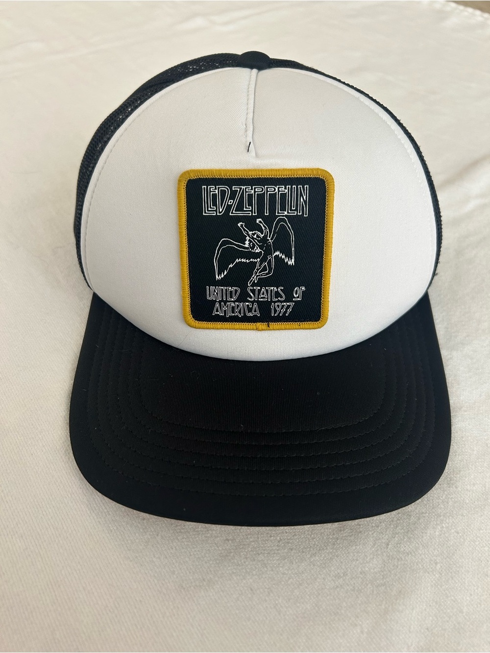 Led Zeppelin USA 1977 Tour Trucker Hat Snapback Mesh Rock Band Cap One Size